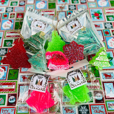 Wholesale - CHRISTMAS COLLECTION MIX of Hanging and Vent Clip Car Freshies