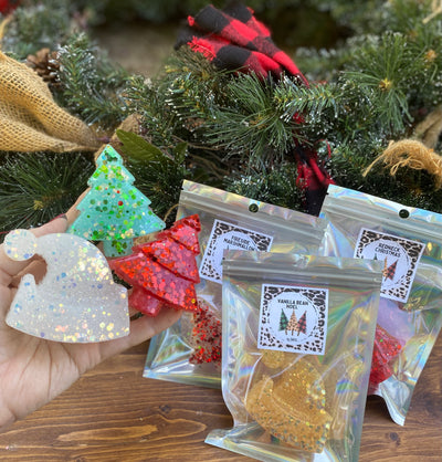 Wholesale - 25 CHRISTMAS COLLECTION Car Freshies & 15 Vent Clip COMBO - 40 Piece