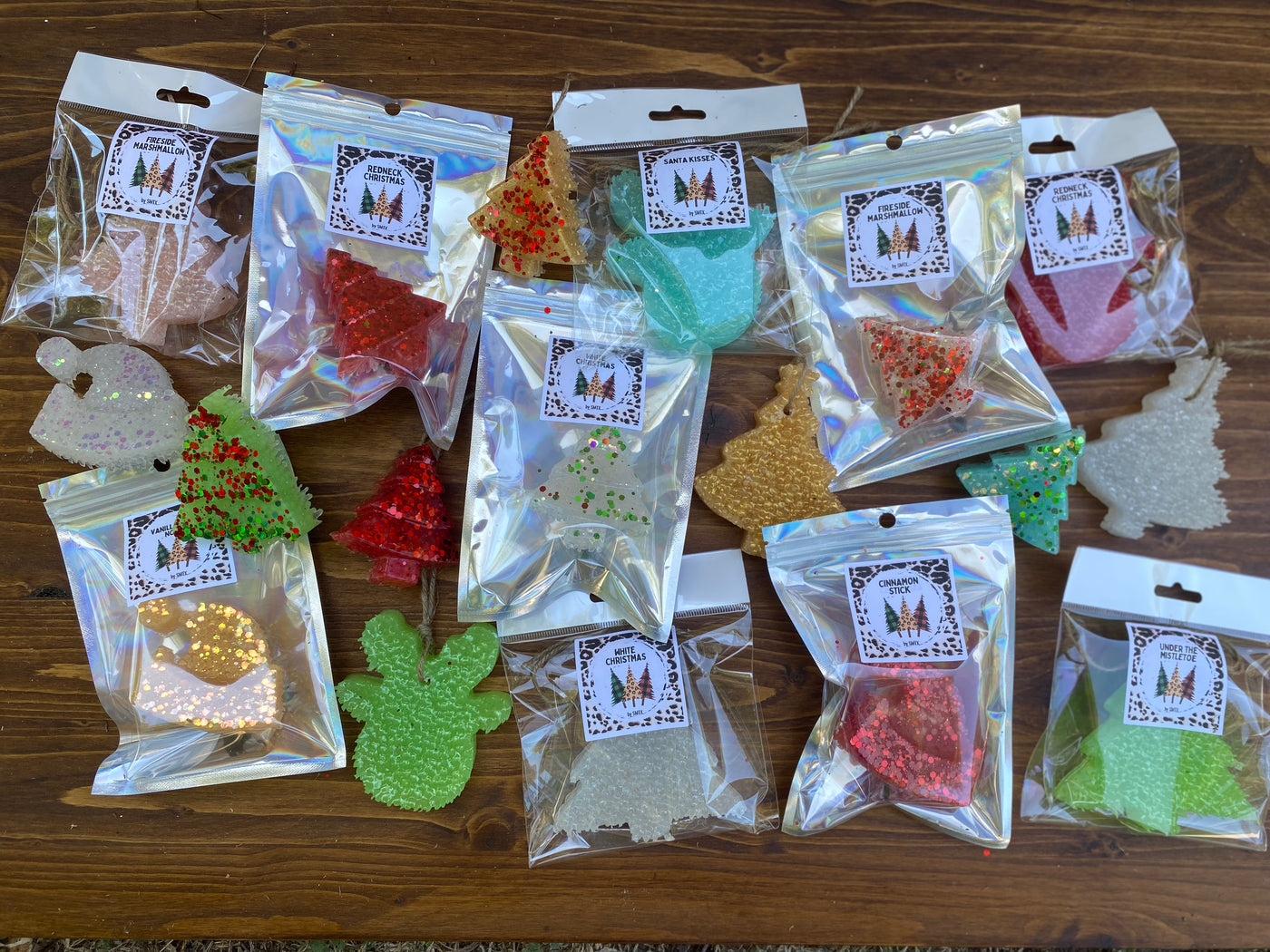 Wholesale - 25 CHRISTMAS COLLECTION Car Freshies & 15 Vent Clip COMBO - 40 Piece